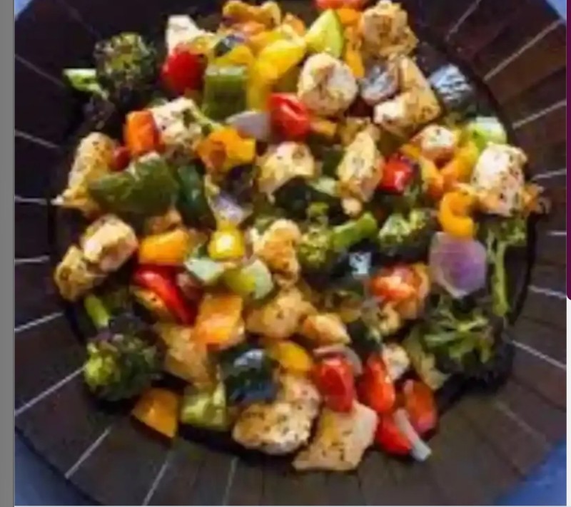 Picture of Chicken With Mix Green Vegetable